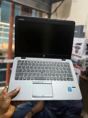 Laptop HP EliteBook 820 G1 8GB Intel Core i7 SSD 256GB