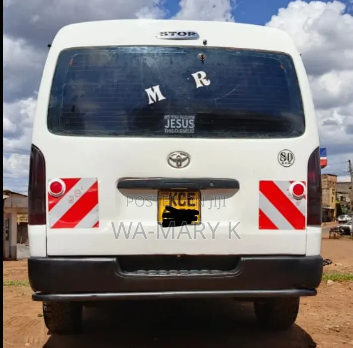 Toyota HiAce 2008 White