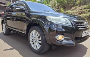 Toyota Vanguard 2011 Black