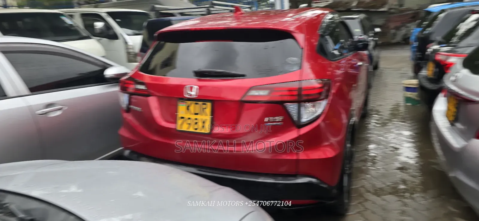 Honda Vezel 2018 Red