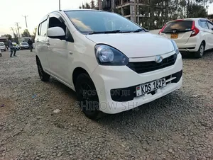 Daihatsu Mira 2017 White