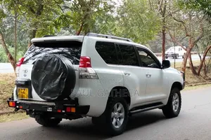 Toyota Land Cruiser Prado 2013 White