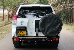 Toyota Land Cruiser Prado 2013 White