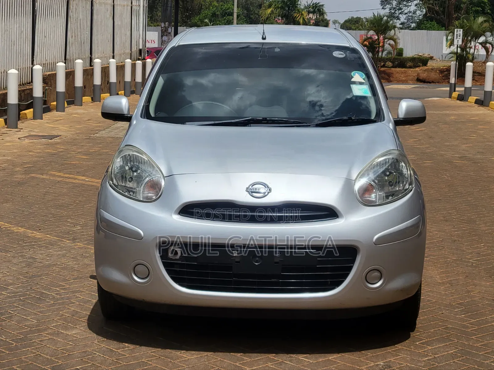 Nissan March 2013 Silver