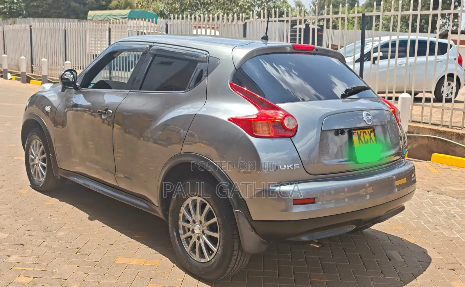 Nissan Juke 2012 Gray