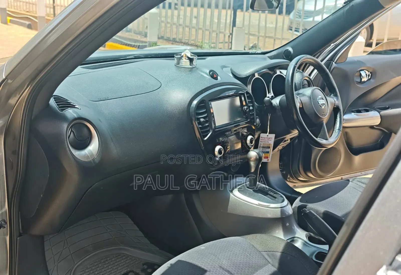 Nissan Juke 2012 Gray