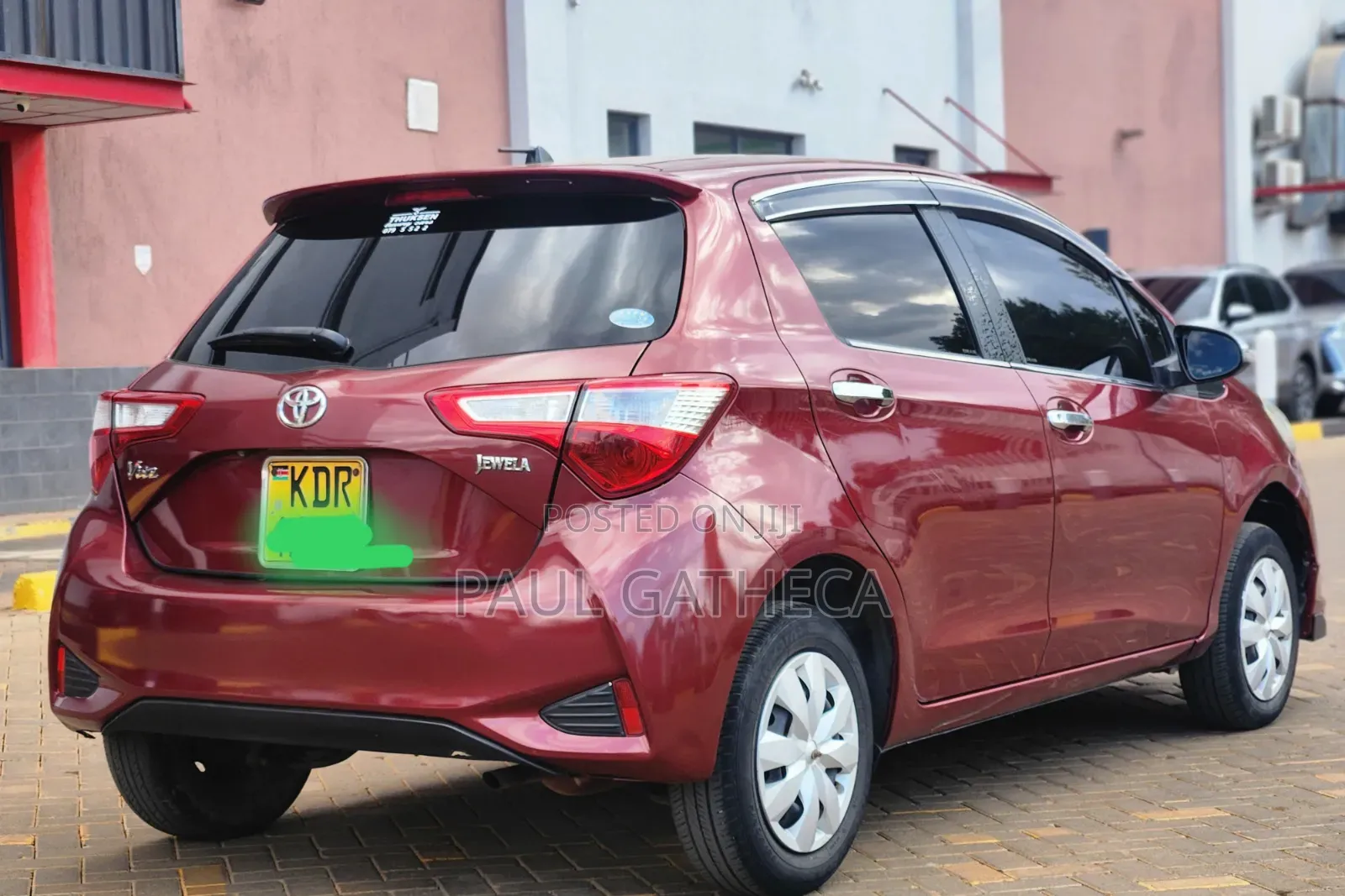 Toyota Vitz 2017 Maroon
