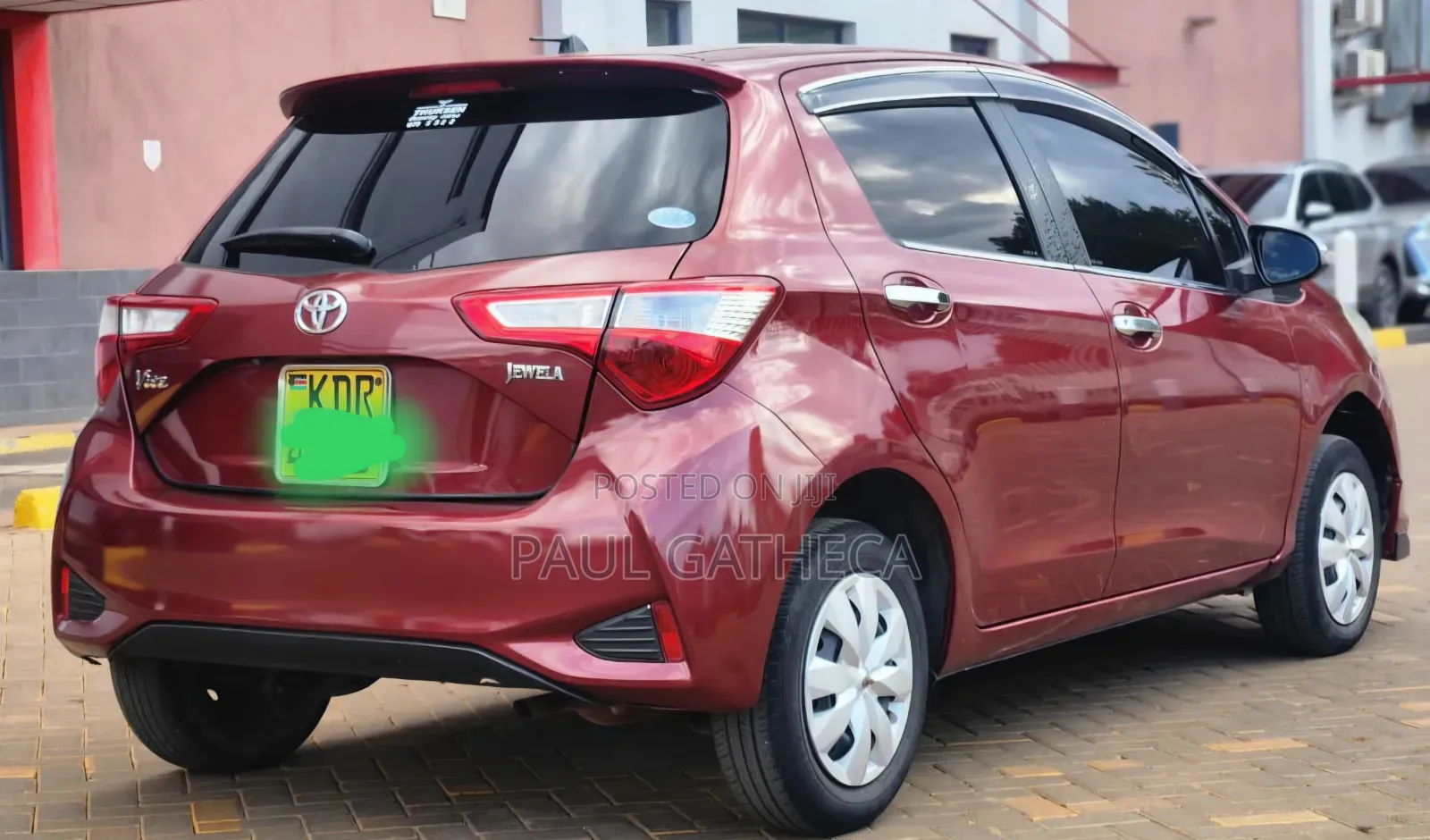 Toyota Vitz 2017 Maroon