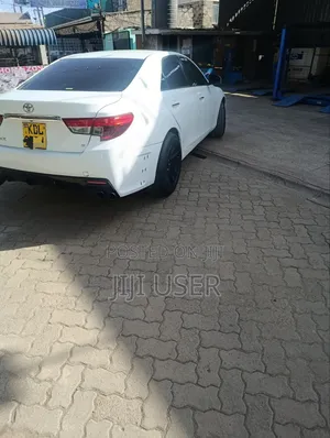 Toyota Mark X 2014 White