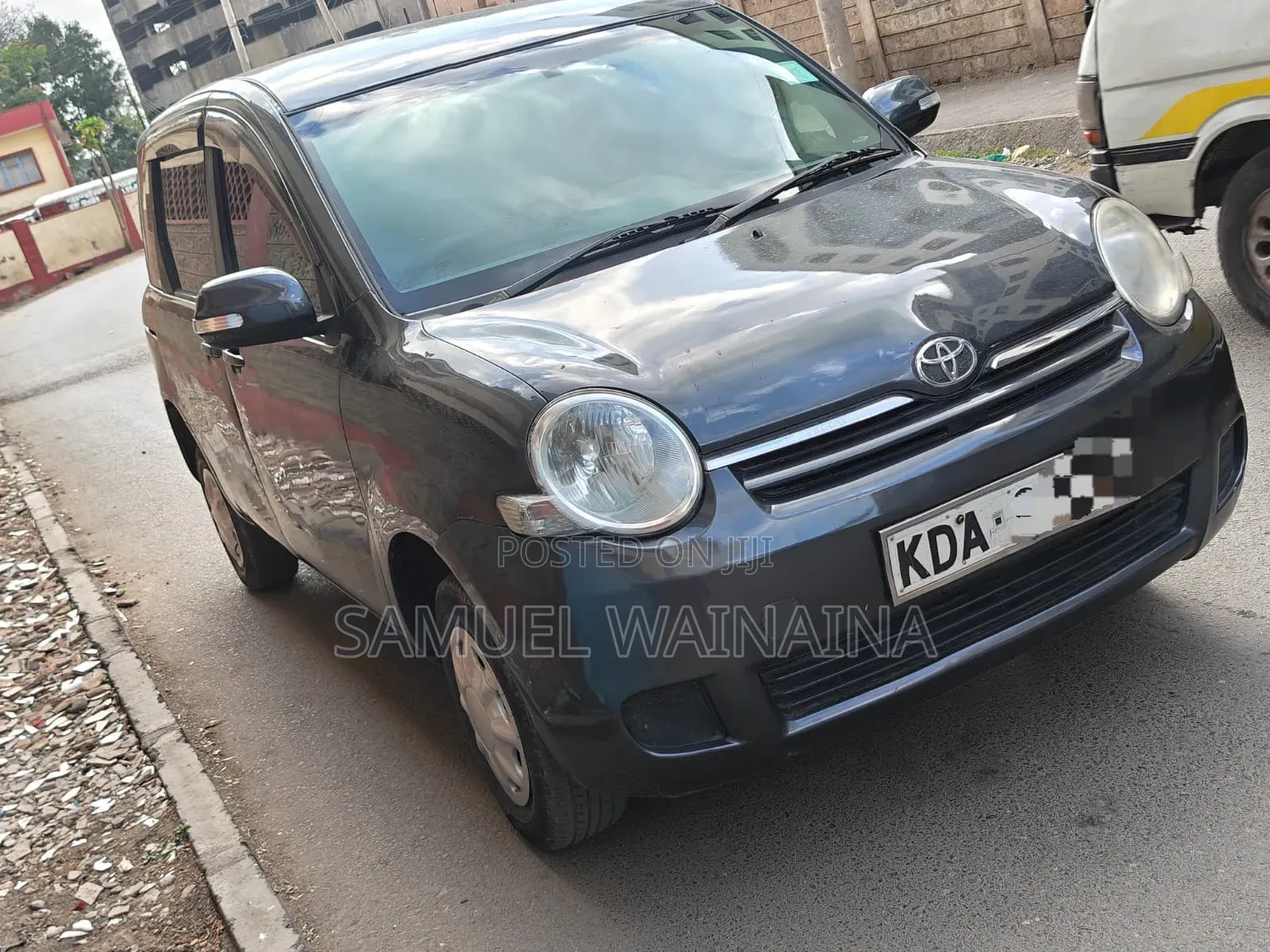 Toyota Sienta 2015 Black