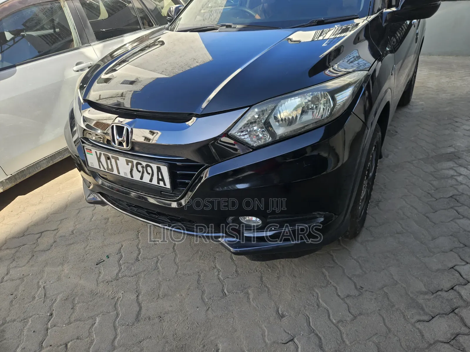 Honda Vezel 2018 Black