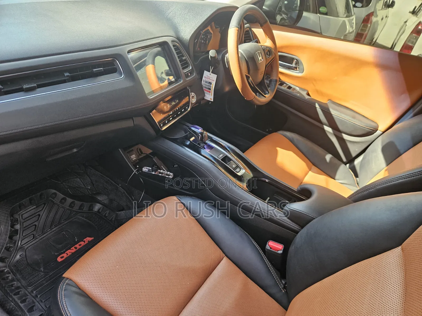Honda Vezel 2018 Black