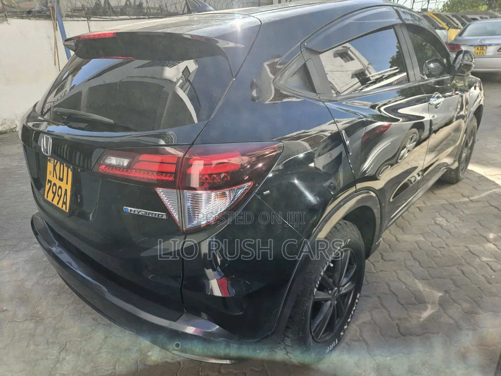 Honda Vezel 2018 Black