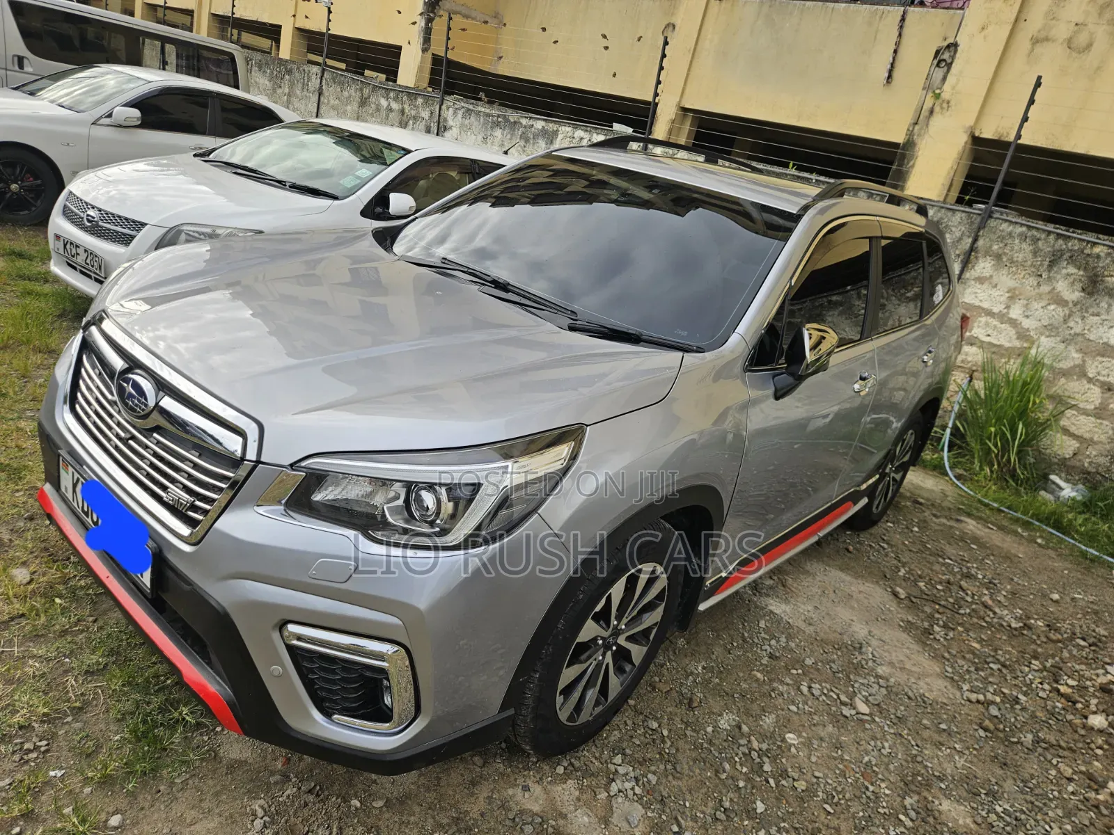 Subaru Forester 2019 Silver