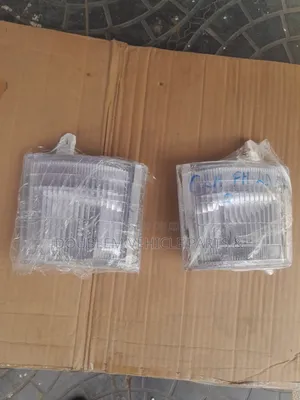 Corner Lamp/Parking/Packing Lamp Mitsubishi Canter 4D32 /FH215 1994