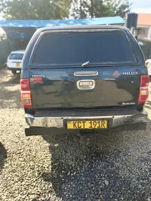 Toyota Hilux 3.0 D-4D 4x4 2012 Black