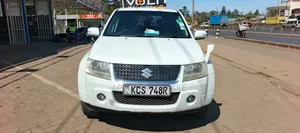 Suzuki Escudo 2011 White