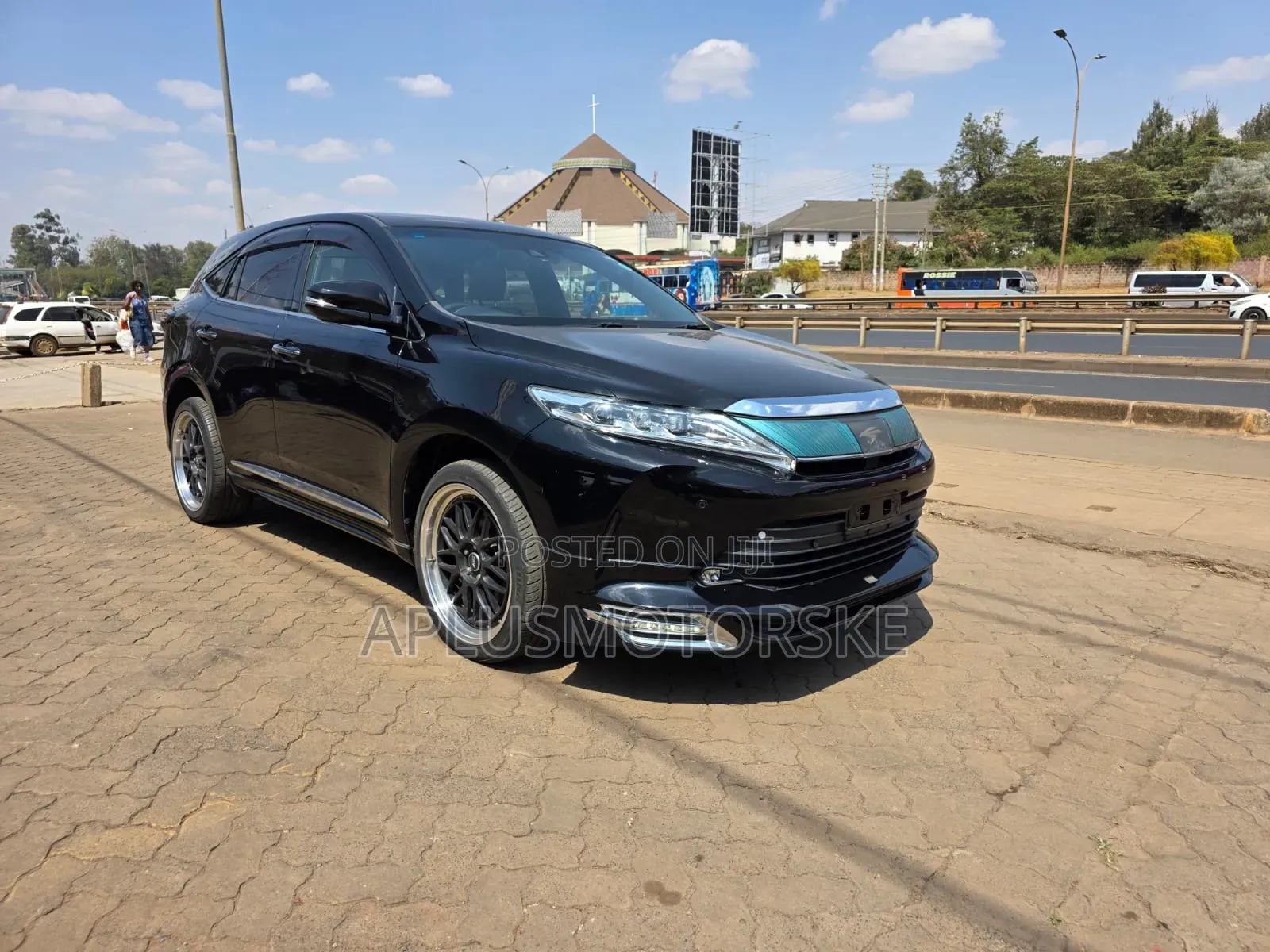Toyota Harrier 2018 Black