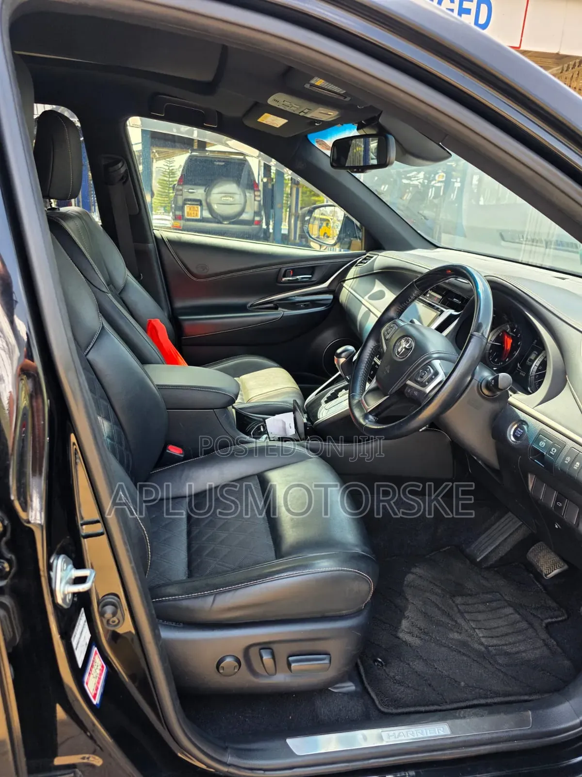 Toyota Harrier 2018 Black