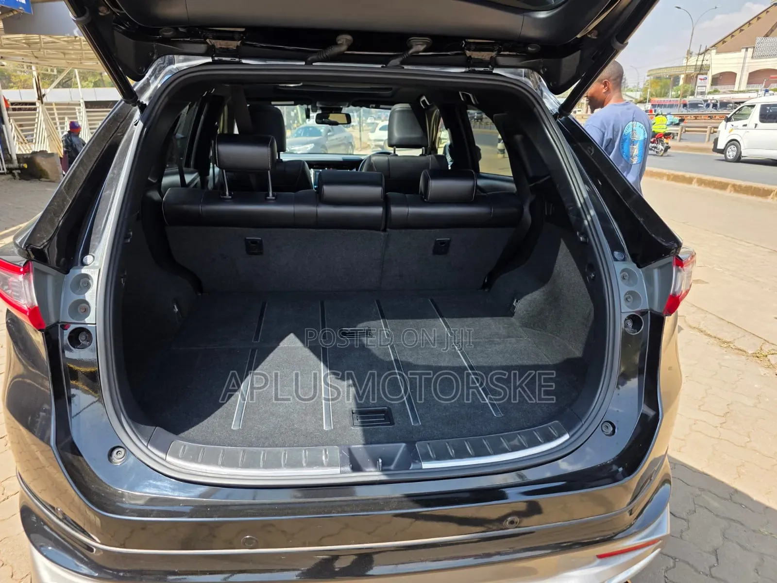 Toyota Harrier 2018 Black