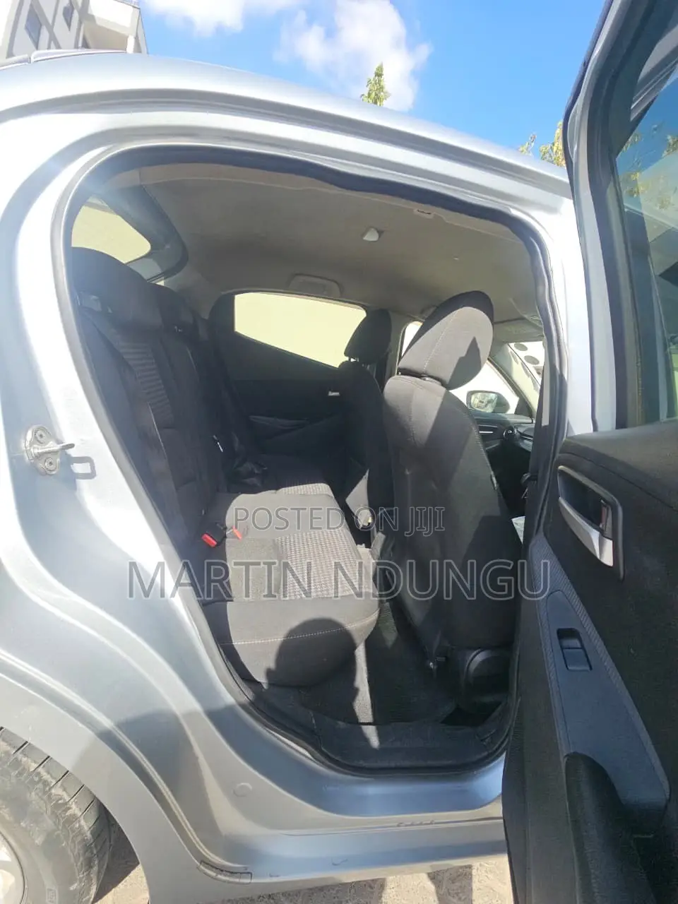 Mazda Demio 2017 Silver