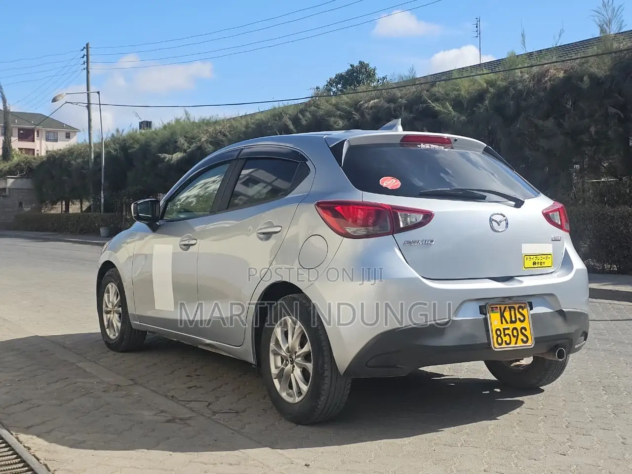 Mazda Demio 2017 Silver