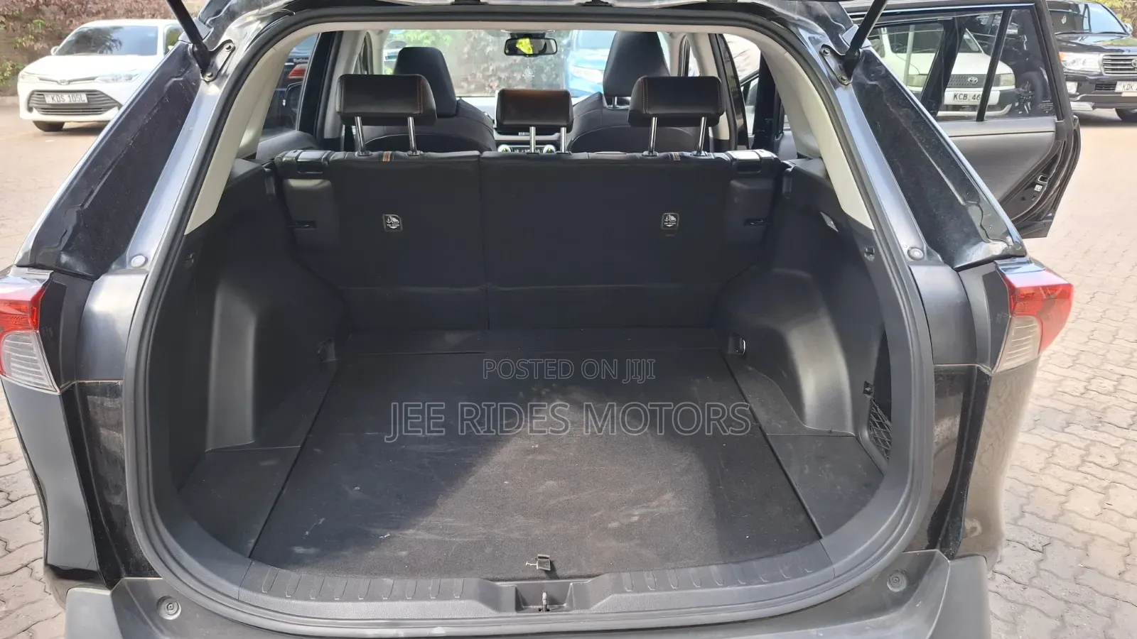 Toyota RAV4 Adventure AWD 2020 Black