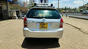 Toyota Wish 2004 Silver