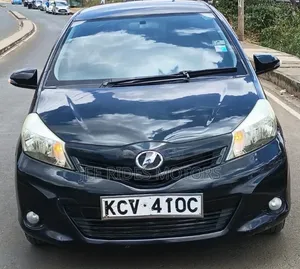 Toyota Vitz 2012 Burgundy