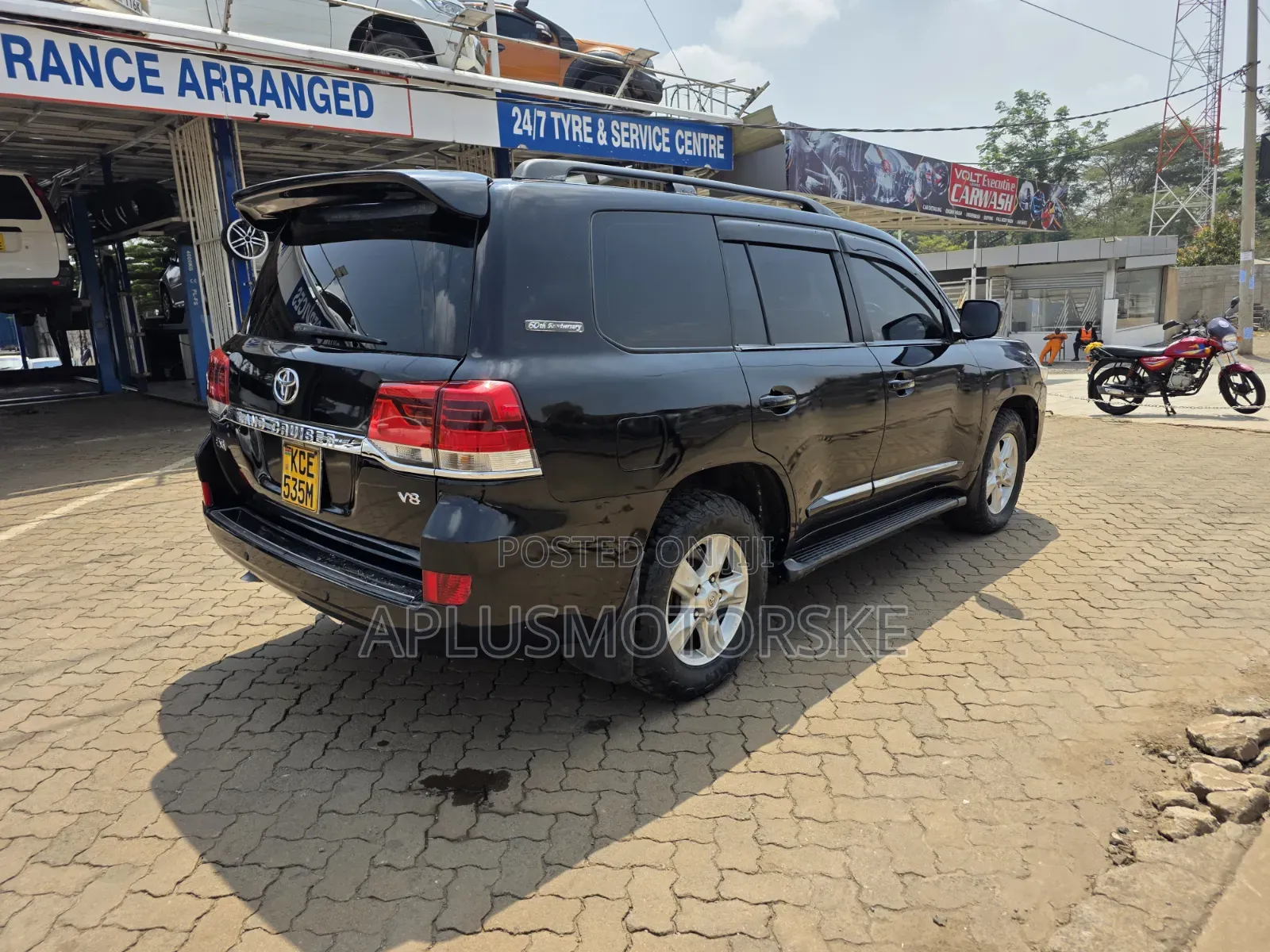 Toyota Land Cruiser 2008 Black