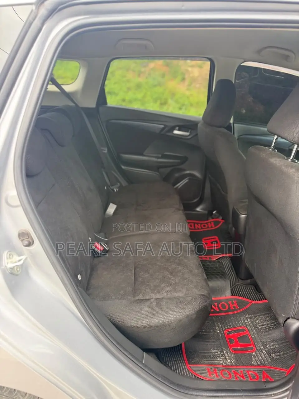 Honda Fit Shuttle 2019 Silver