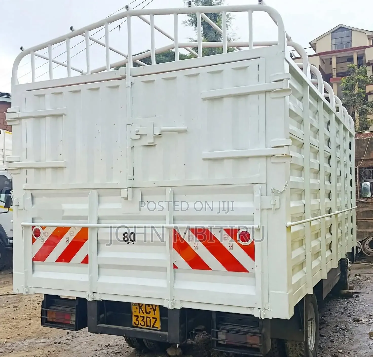 Mistubishi Canter FE84