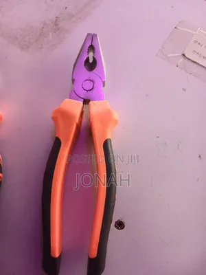 Pliers. Fx