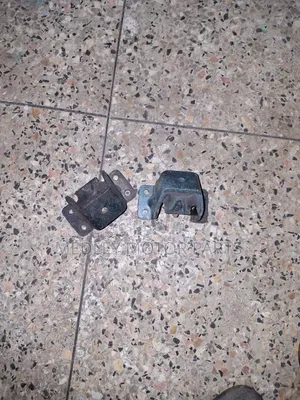 Nissan Vanette Gearbox Mount