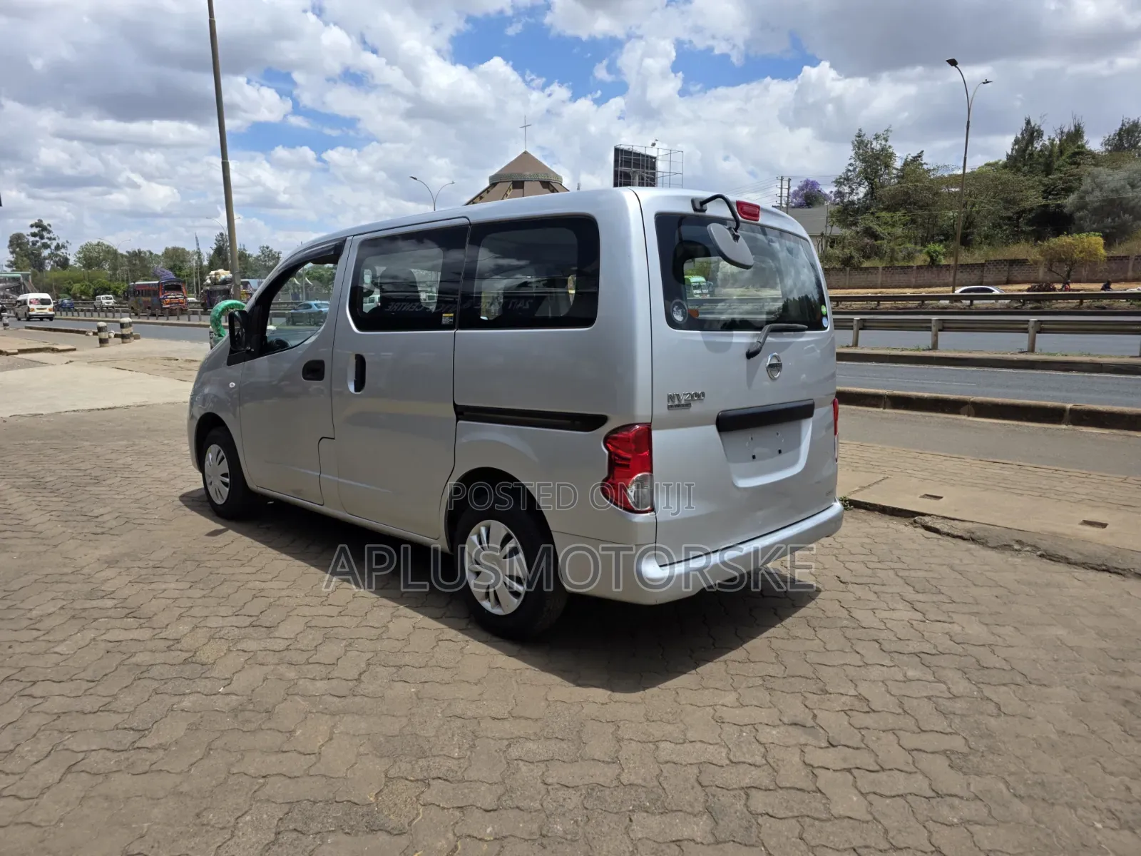 Nissan NV200 2018 Silver