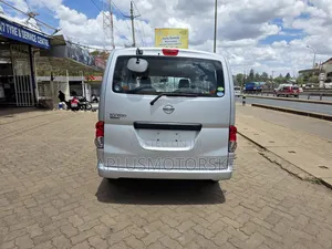 Nissan NV200 2018 Silver