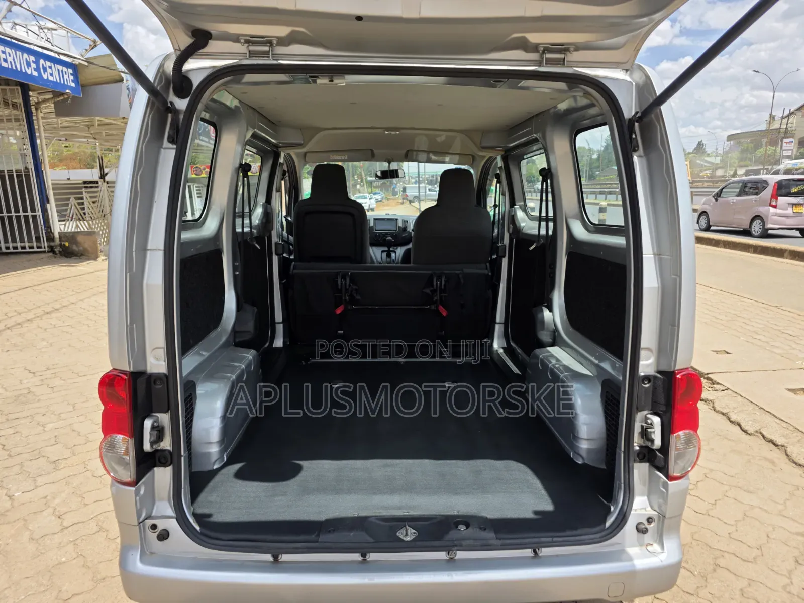 Nissan NV200 2018 Silver