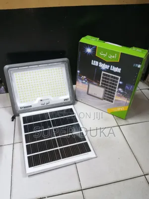 XY8000W LED Solar Light Floodlight IP67.