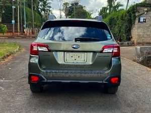 Subaru Outback 2019 Green
