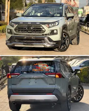 Toyota RAV4 Adventure 2019 Green