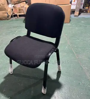 4 Legged Tosca Chair With Ergonomic Back Rest