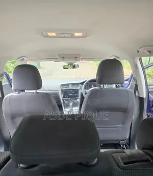 Volkswagen Golf 2019 Blue