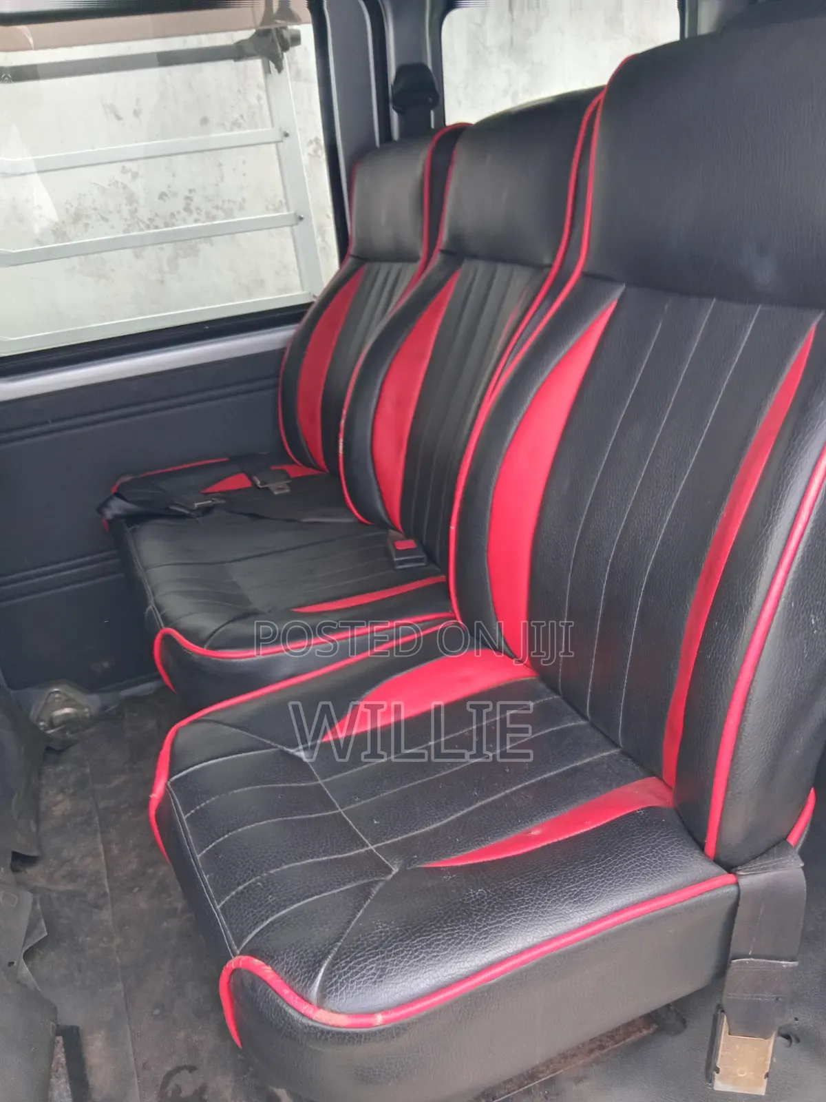 Daihatsu Move Conte 2017 Silver