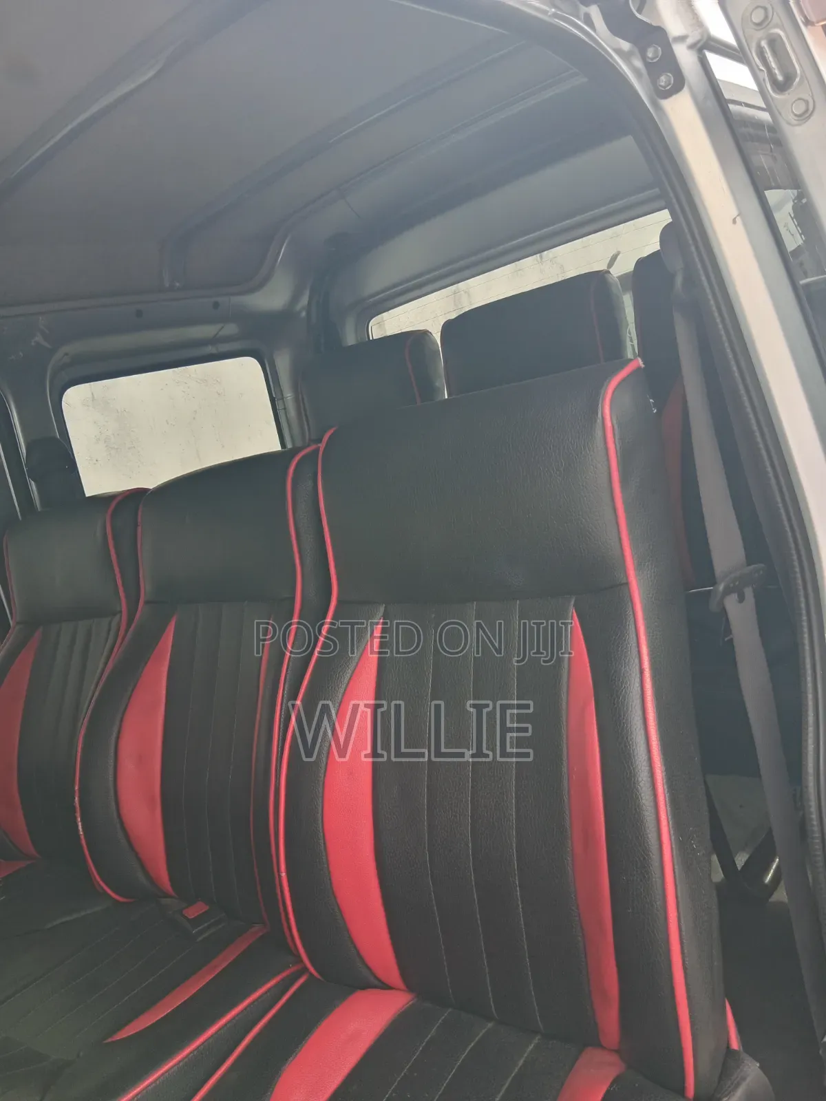 Daihatsu Move Conte 2017 Silver