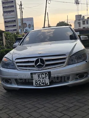 Mercedes-Benz C200 2010 Silver