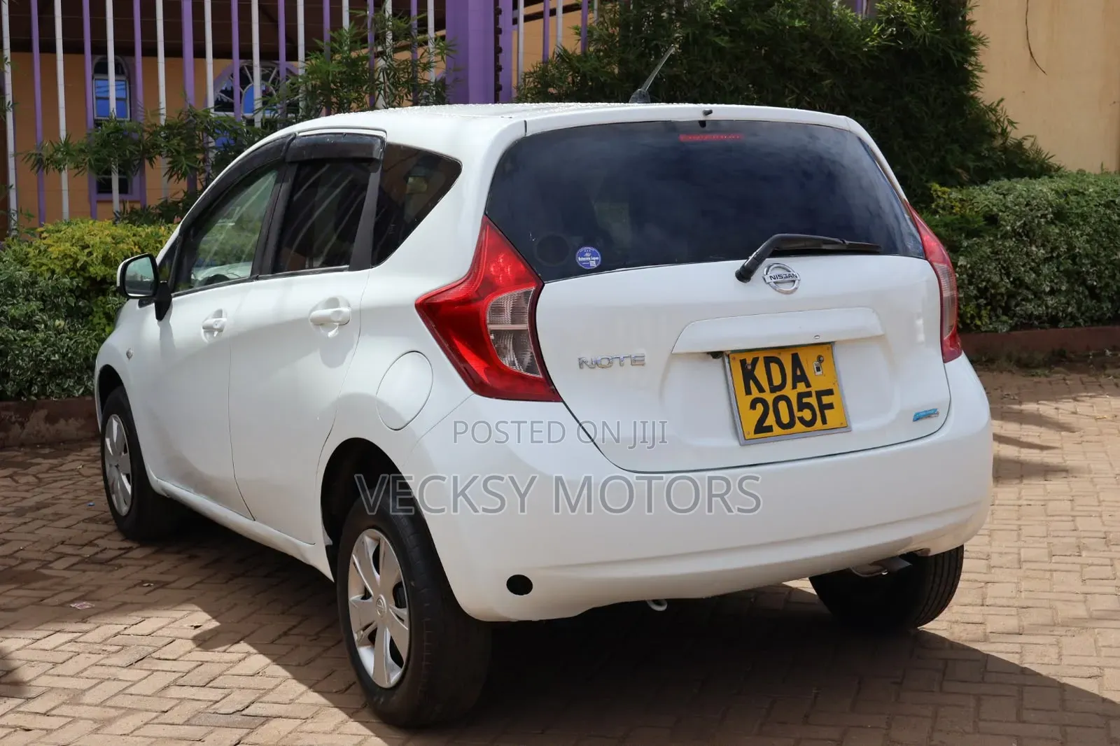Nissan Note 2013 White