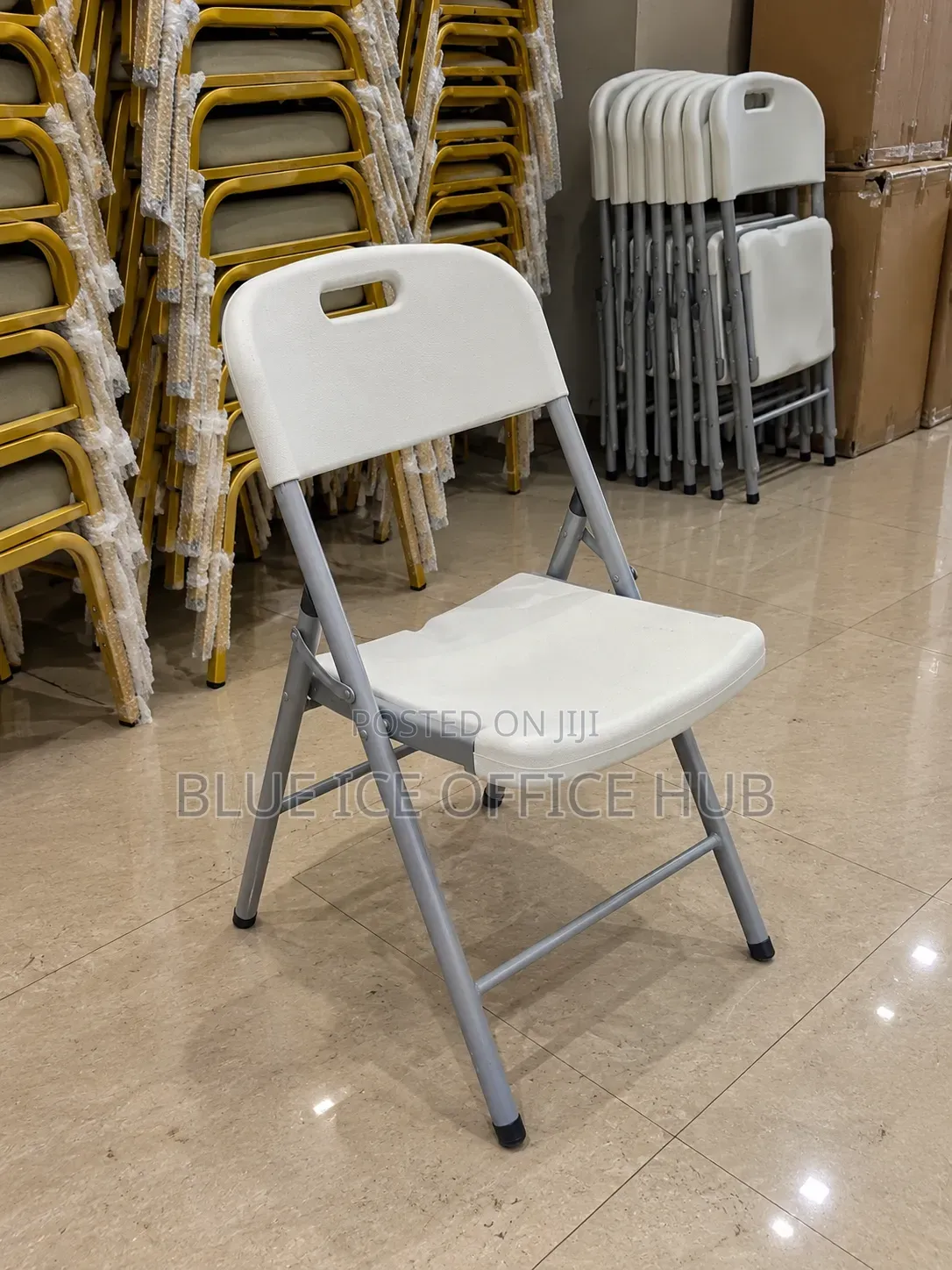White Plastic Folding Chair With Strong Metal Frame