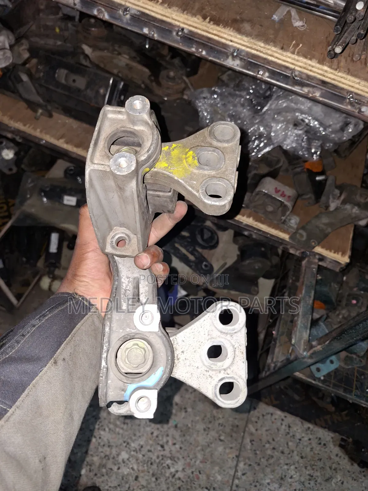 Honda Civic Gear Mount
