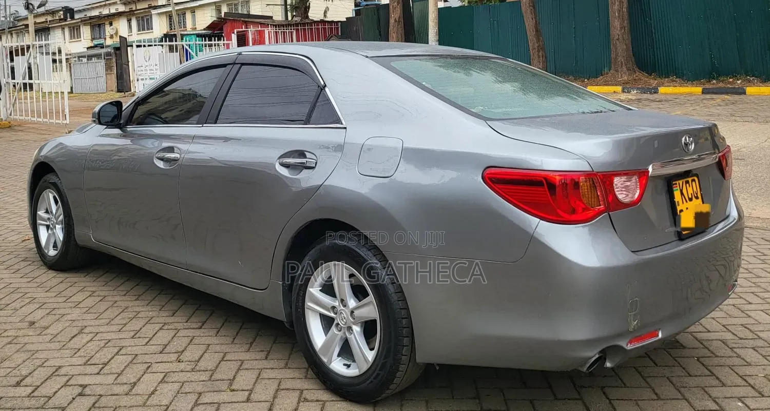 Toyota Mark X 2011 Silver