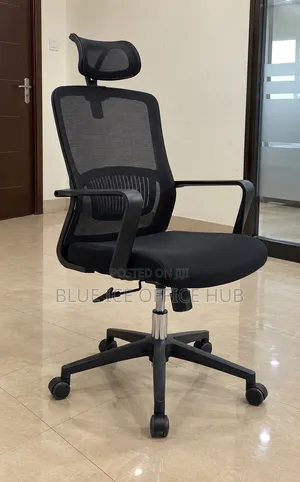 Black Mesh Office Chair With Headrest